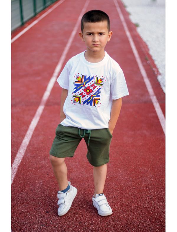 Children's T-shirt with printed embroidery pattern "Protection"